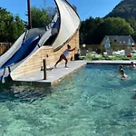 Kamp alanı Cosy De 6 Personnes Avec Terrasse A - Api-1-52-1255 Vic-sur-Cère