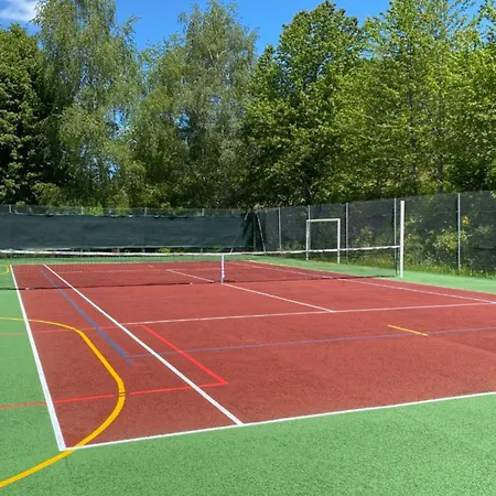 Cosy De 6 Personnes Avec Terrasse à - Api-1-52-1255 *